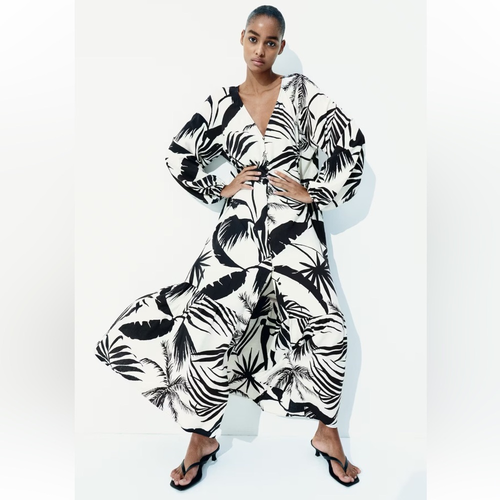 H&M Monochrome Leaf Print Dress